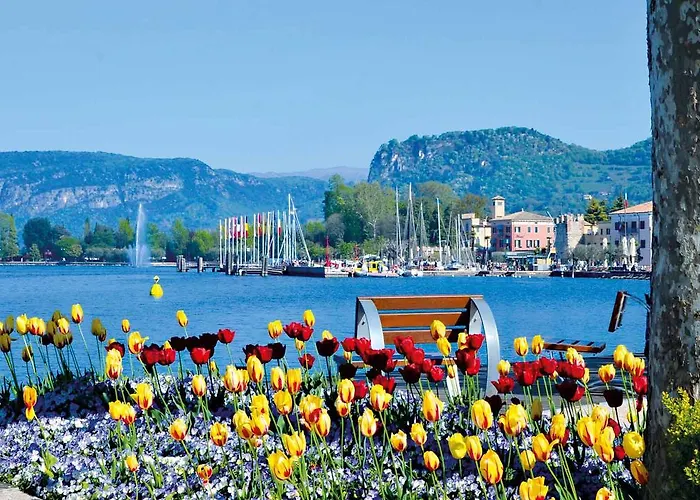 Caba D'annunzio Бардоліно